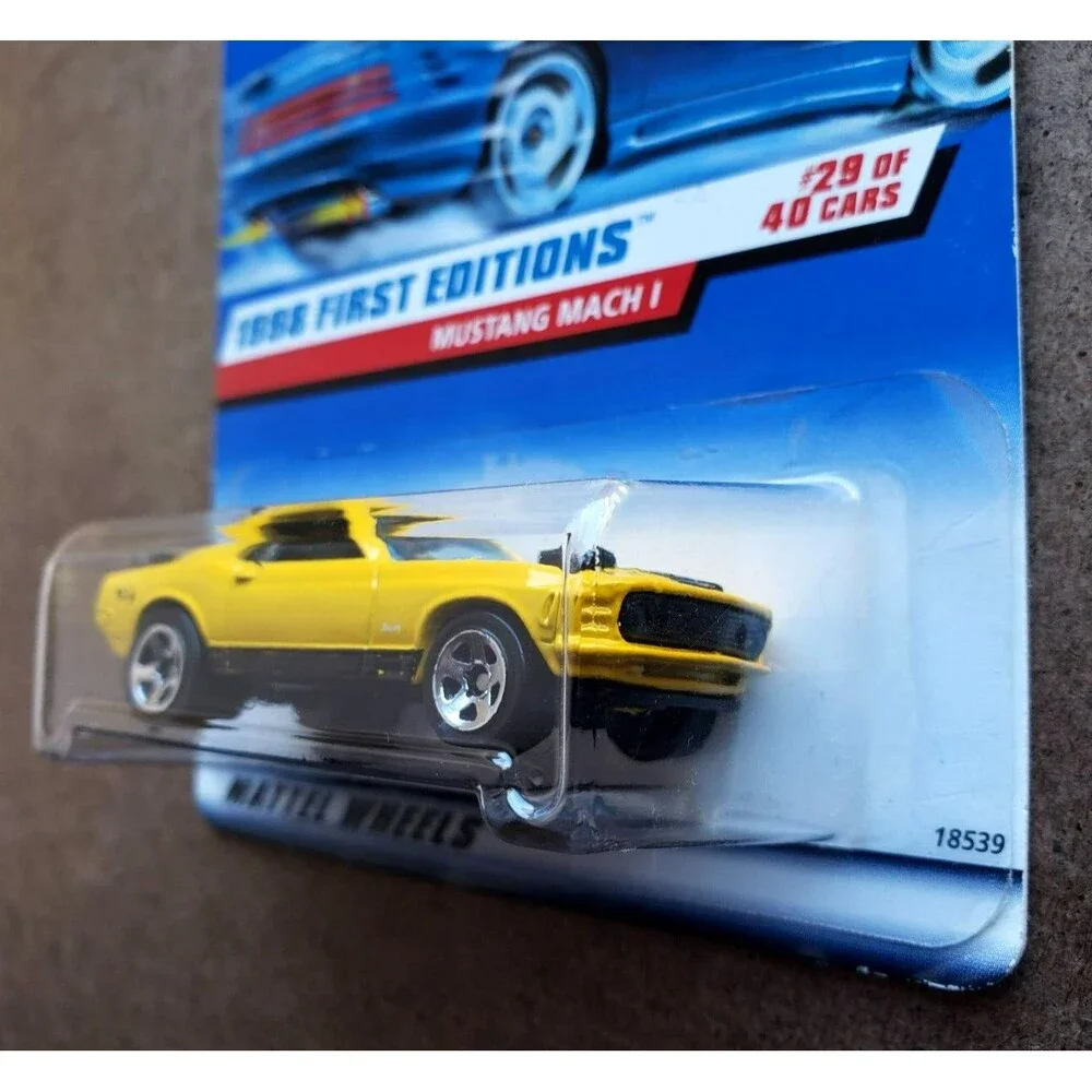 Hot Wheels FORD '70 MUSTANG MACH I Yellow 1998 First Editions 29/40 1:64 670 5SP